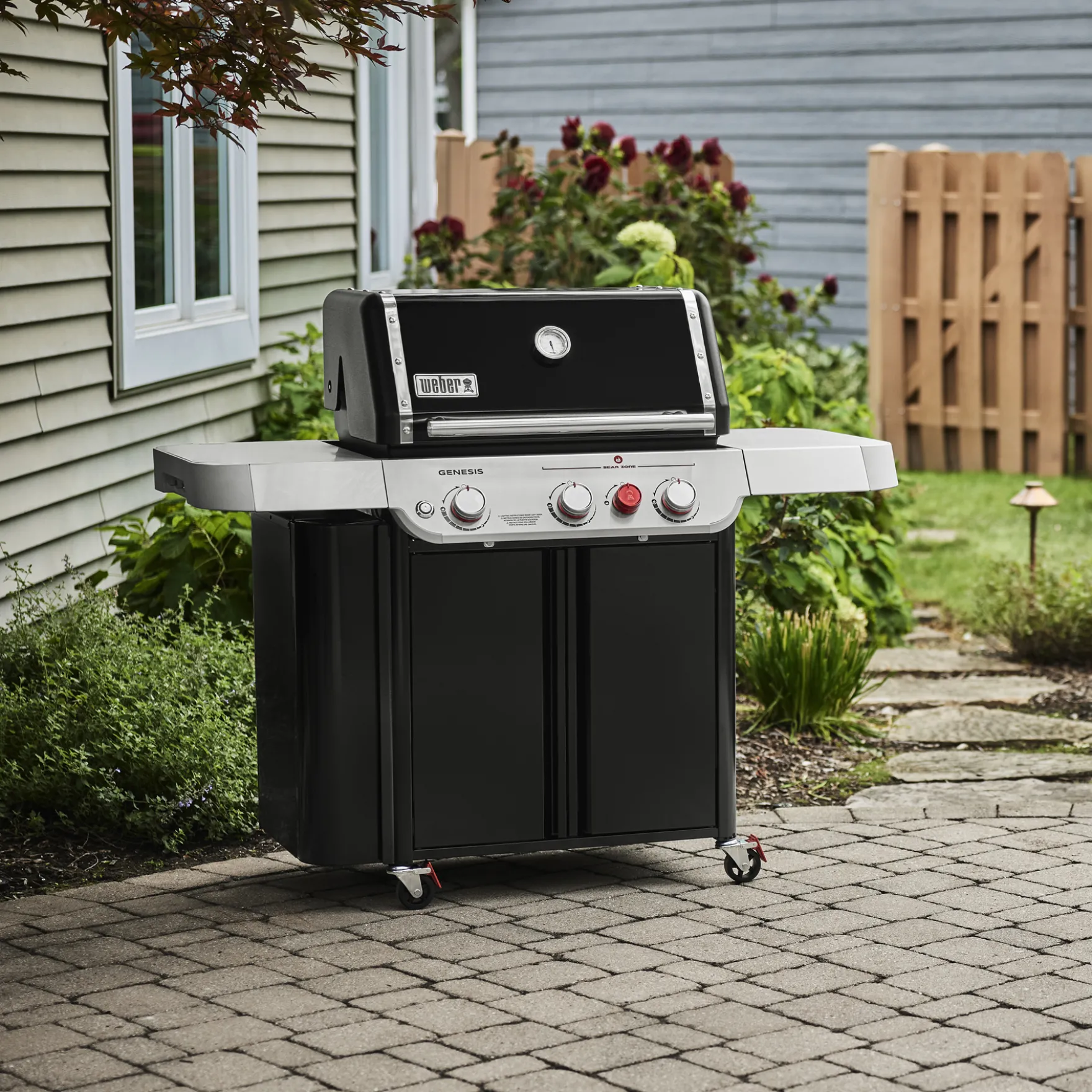 Genesis E-330 Gas Grill (Liquid Propane)