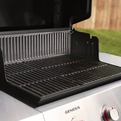 Genesis E-315 Gas Grill (Liquid Propane)