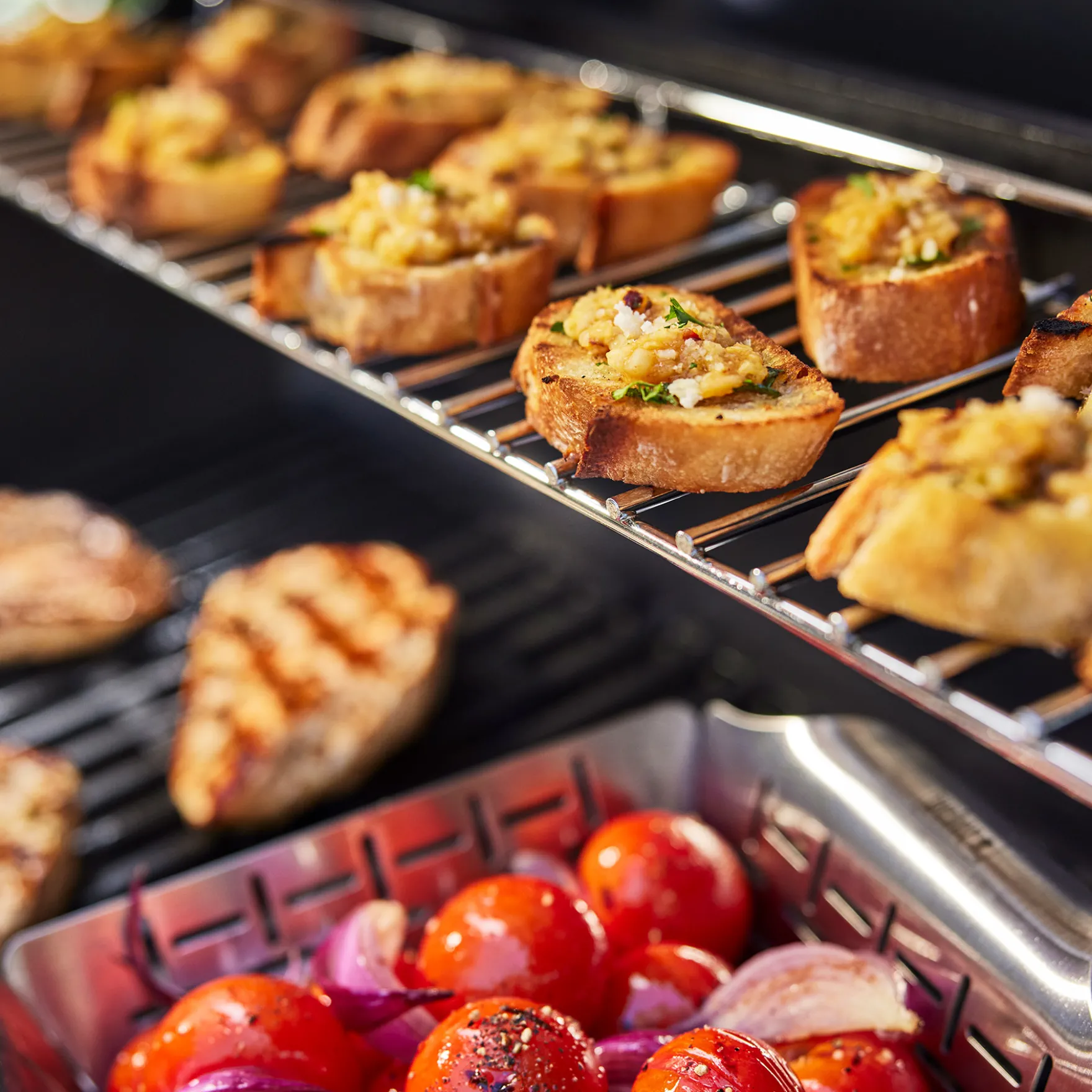 Genesis® EX-325W Smart Gas Grill (Natural Gas)