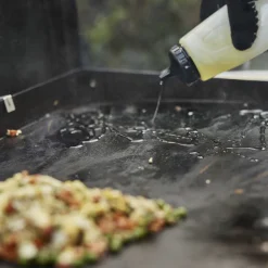 Griddle Squeeze Bottle (2)