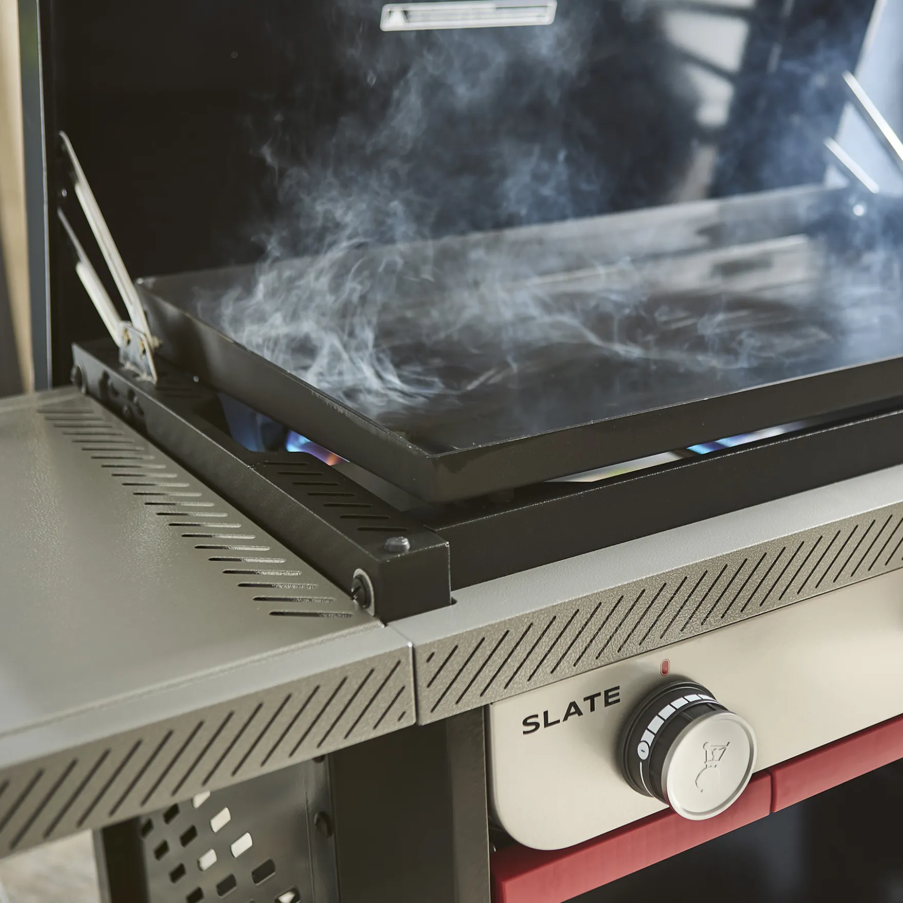 Slate® 28" Rust-Resistant Griddle (Natural Gas)
