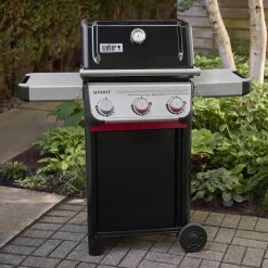 Spirit® E-325 Gas Grill (Liquid Propane)