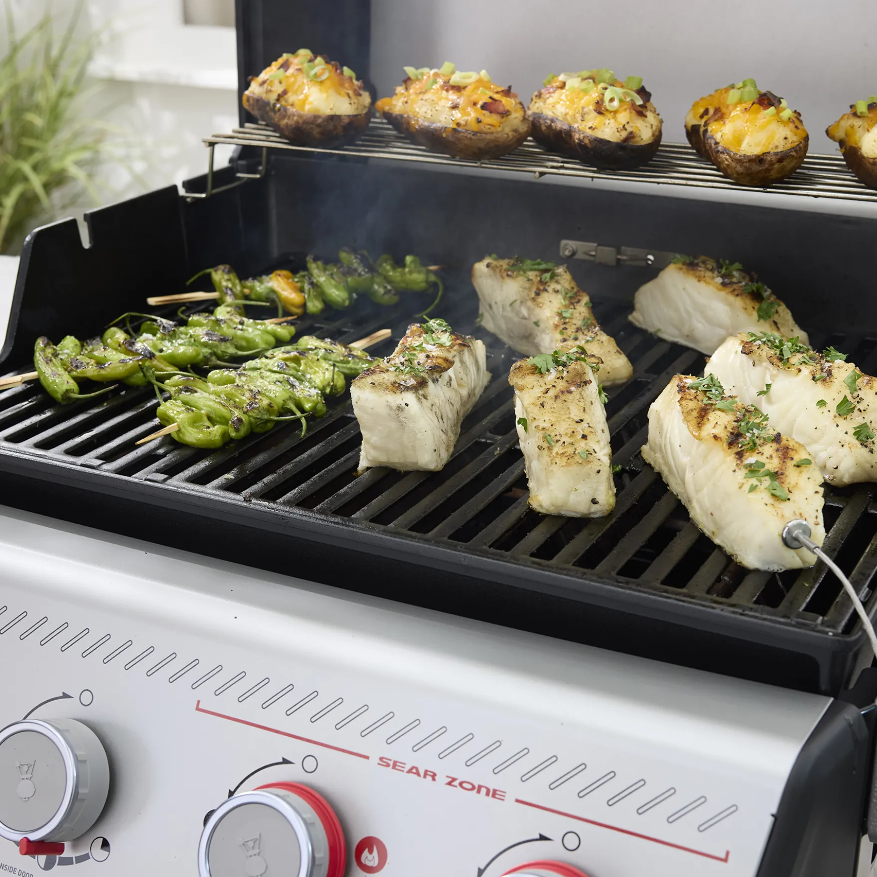 Spirit® EX-425C Smart Gas Grill (Liquid Propane)