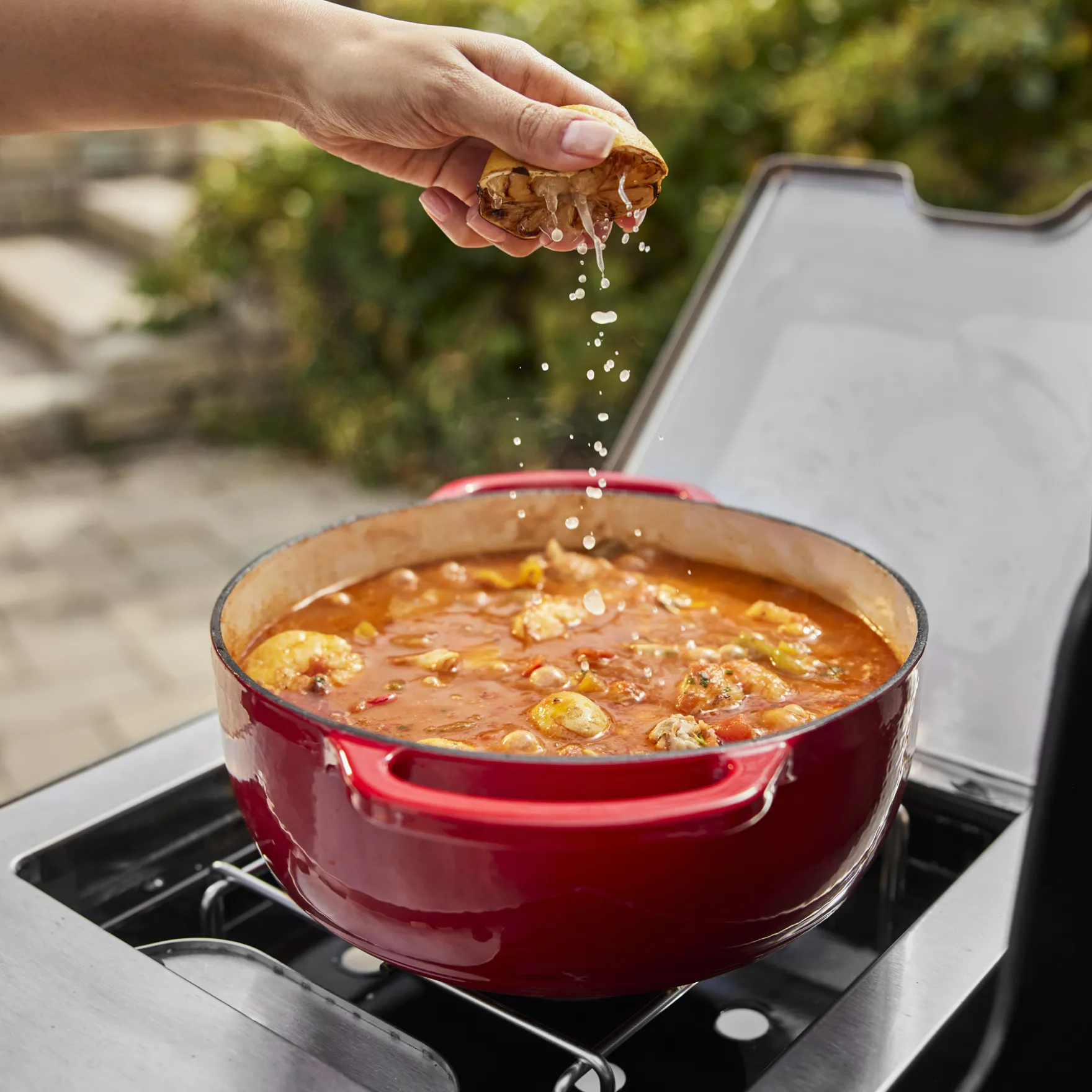 Summit® FS38 E Gas Grill (Natural Gas)