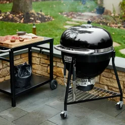 Summit® Kamado E6 Charcoal Grill