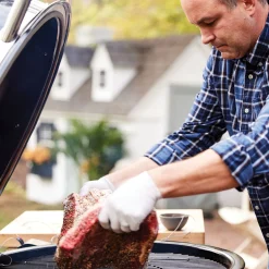Summit® Kamado S6 Charcoal Grill Center